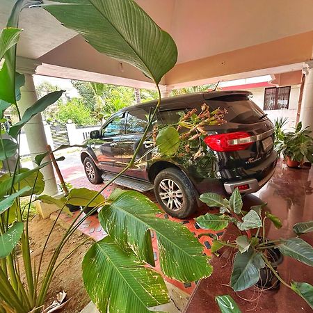 La Casa Trivandrum 4 Bhk Ac Luxury Villa At City Centre, Just 6 Kms To Airport Thiruvananthapuram Exterior foto