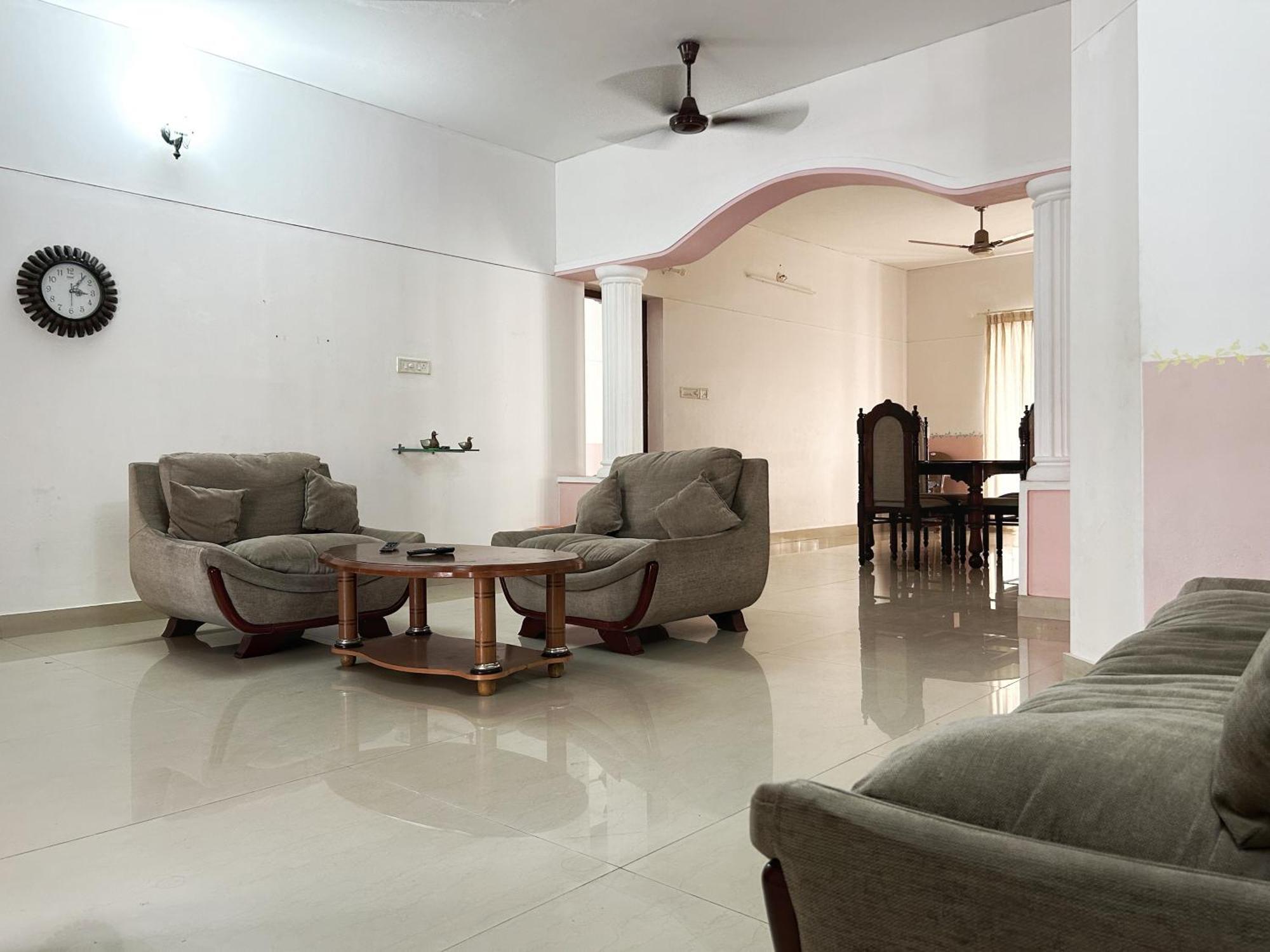 La Casa Trivandrum 4 Bhk Ac Luxury Villa At City Centre, Just 6 Kms To Airport Thiruvananthapuram Exterior foto